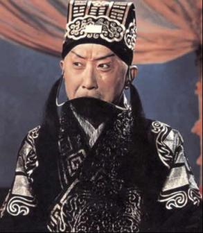 在剧中扮相