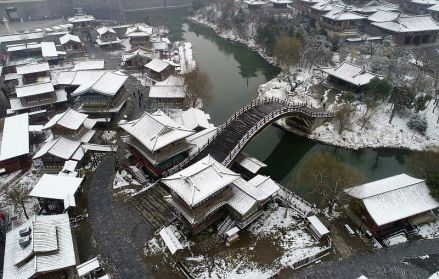 雪后唐城