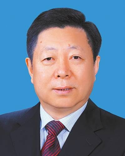 李英杰