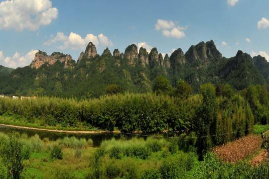 穿岩十九峰