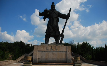 大禹铜像