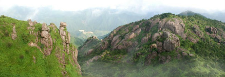 披云山