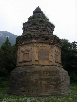 净藏禅师塔景观