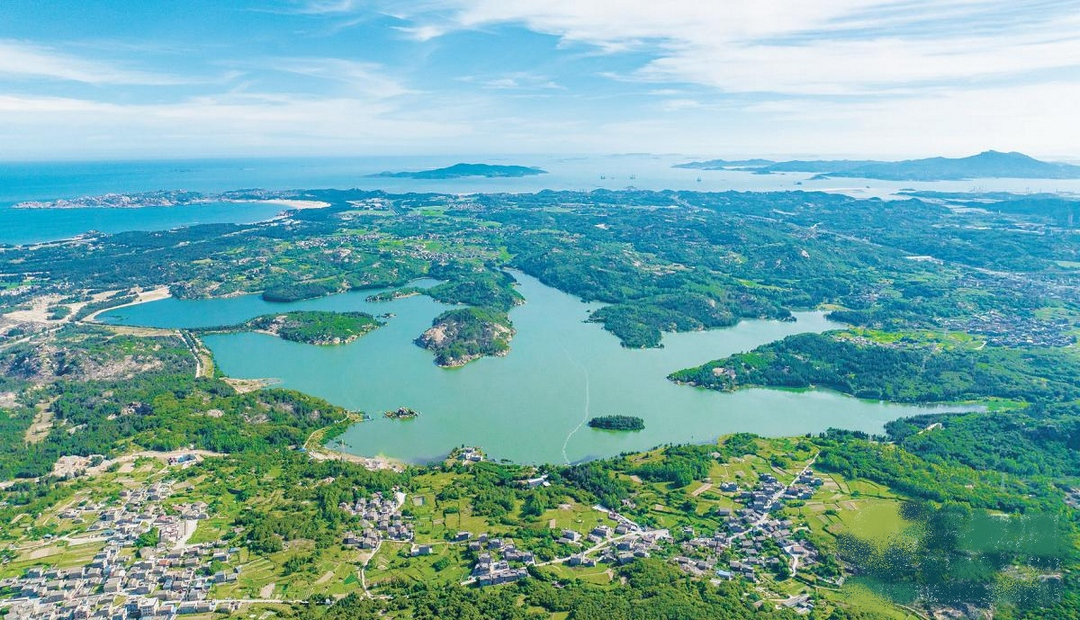 三十六脚湖景区