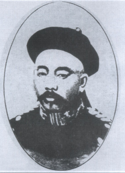 张彪 