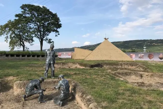 北首岭遗址 