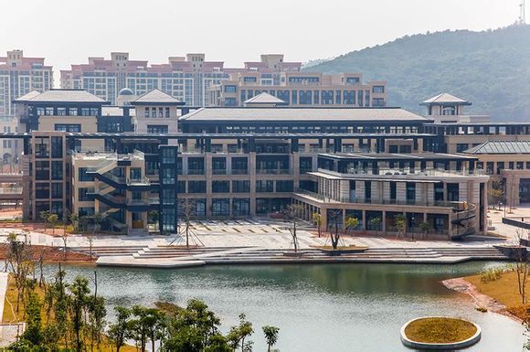 学生活动中心