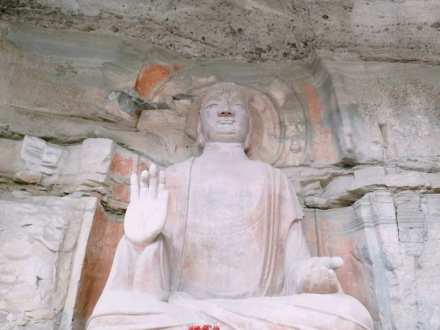 金川湾石窟风景