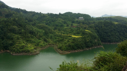 千峡湖