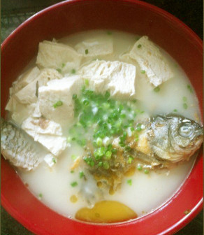 鲫鱼汤