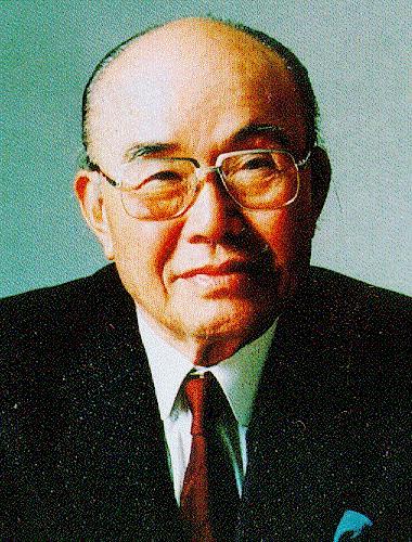 本田宗一郎肖像照片
