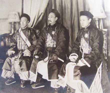 大清访美使团（左二为唐绍仪）