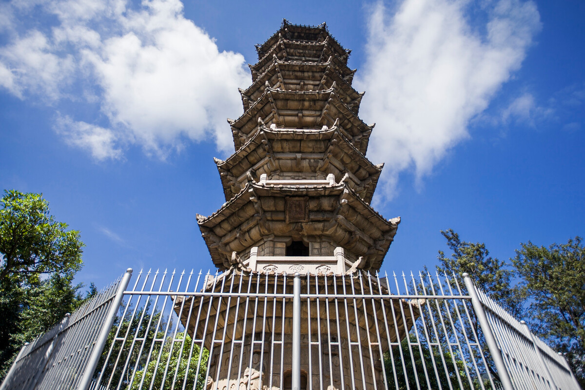 圣寿宝塔