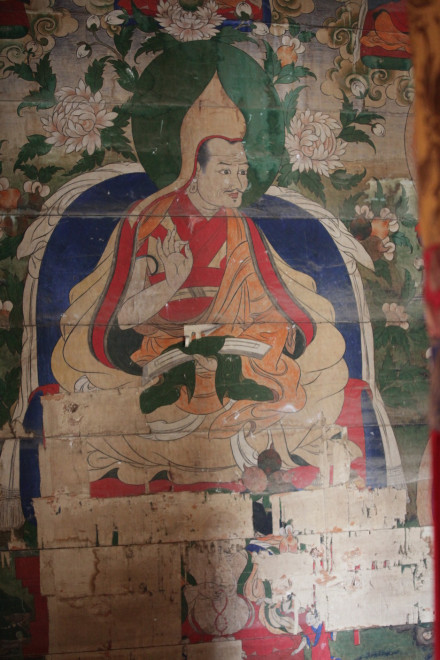 大殿北墙左侧人物