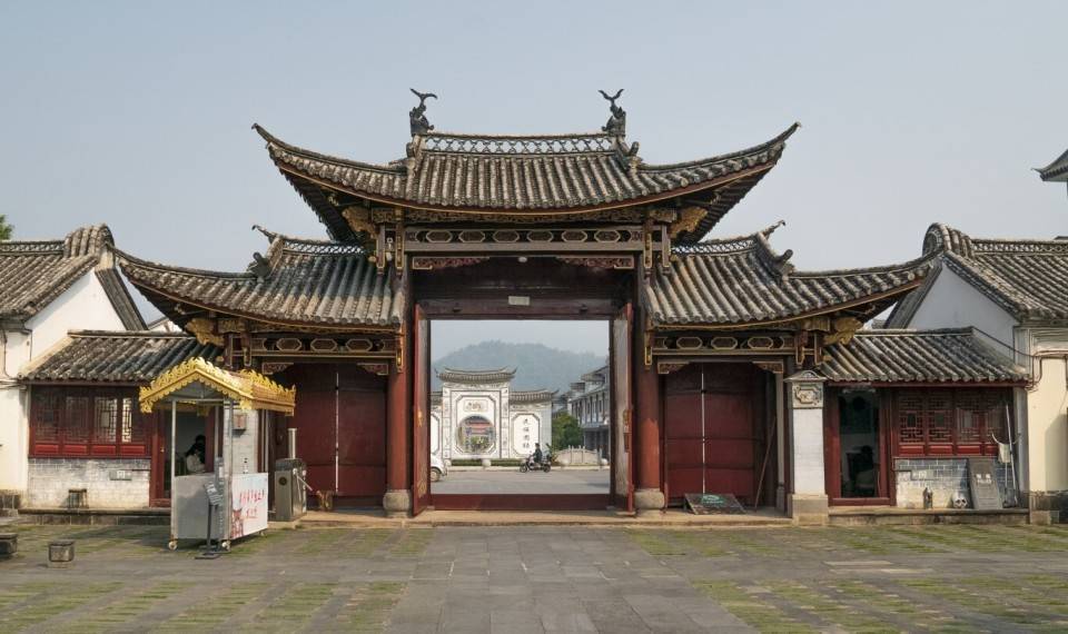 南甸宣抚司署大门