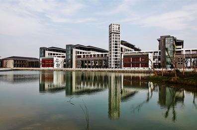 无锡城市职业技术学院院内风景