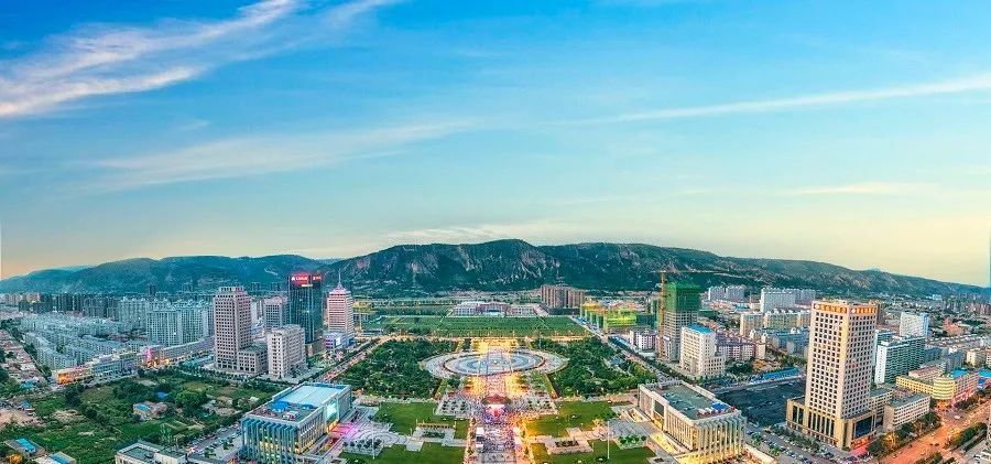 俯瞰平凉市区