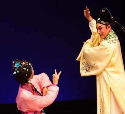 闽西汉剧表演