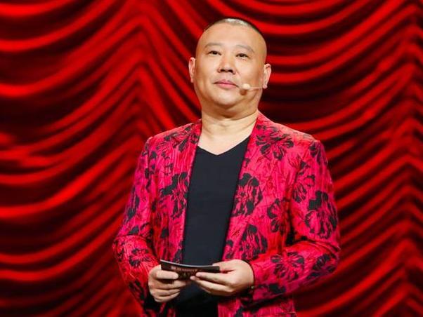 郭德纲主持《欢乐喜剧人》