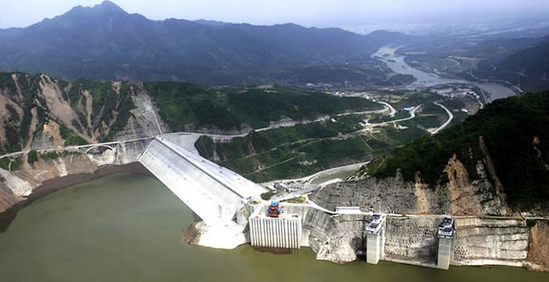 紫坪铺水库及下游河段