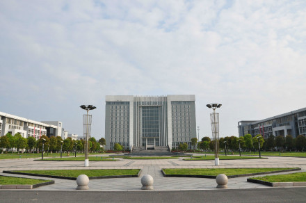 扬州工业职业技术学院