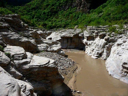 龙凤峡大峡谷