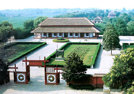 盘庚时期殷商都城（复原图）