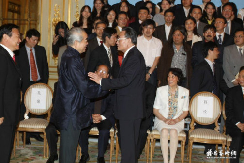 吴邦国，范曾
