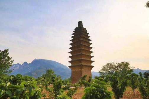 永泰寺塔