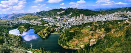 普安县城全景