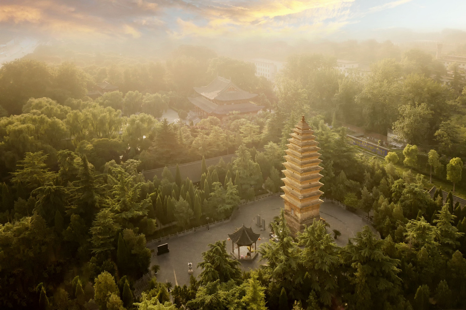 齐云塔院