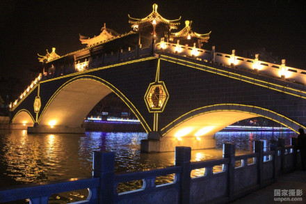 常盈桥夜景