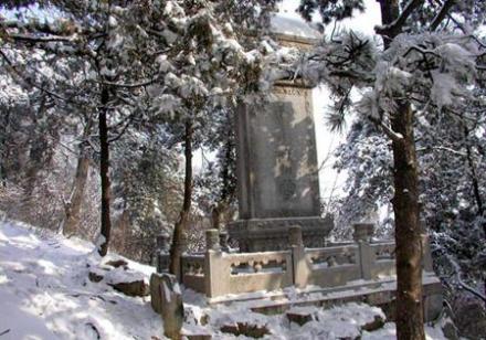 西山晴雪