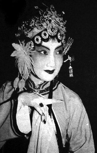 李薇华