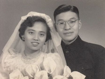 潘镜芙夫妇结婚照
