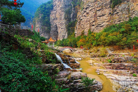 龙山溶岩景区