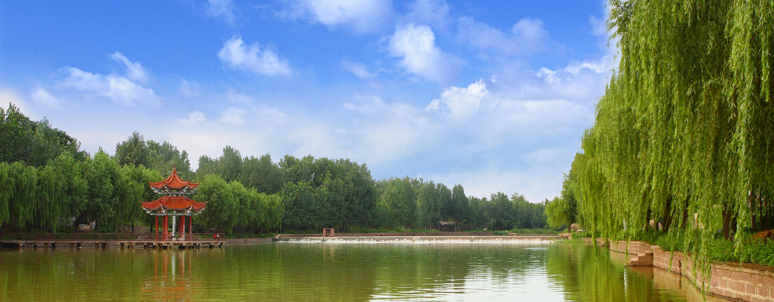 岭泉河