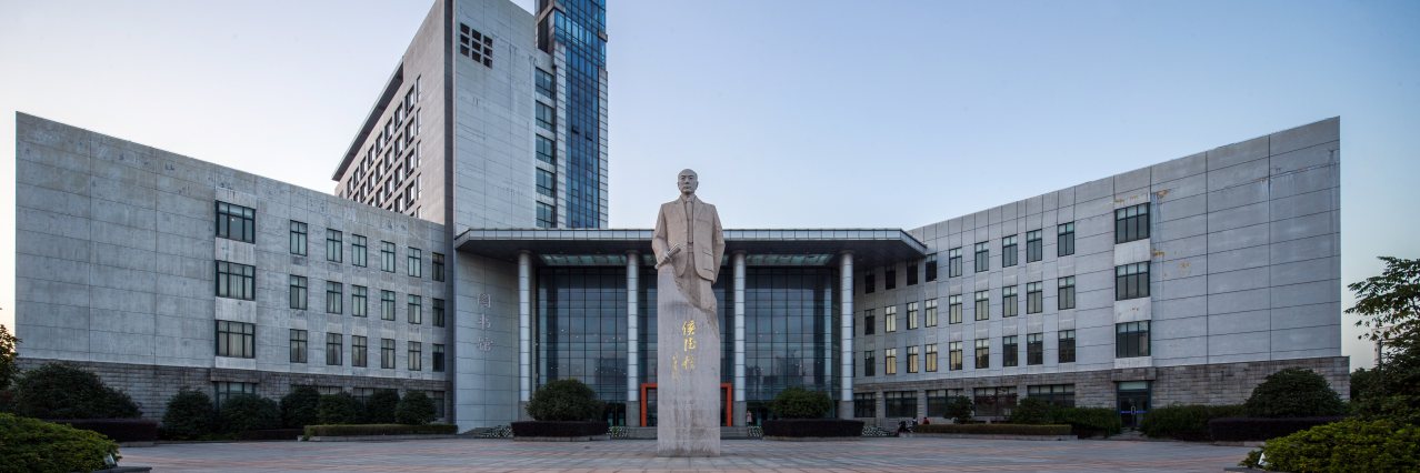 学校建筑