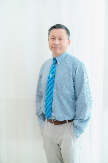 张康讲座教授