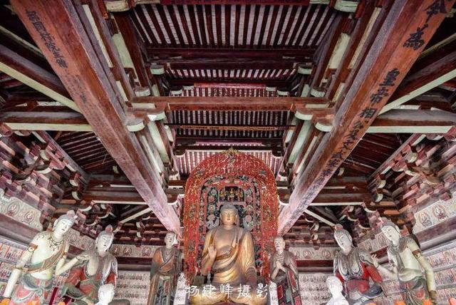 镇国寺塑像