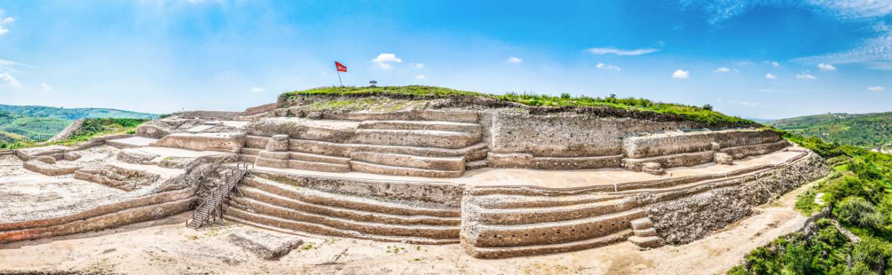 石峁遗址文化旅游区