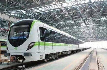 贵阳轨道交通1号线列车