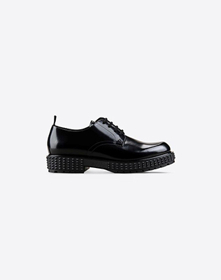 Valentino Garavani PUNKY-CH系列
