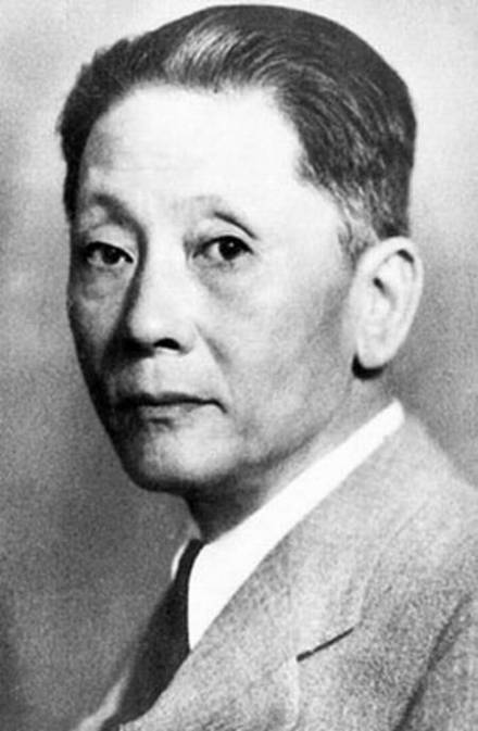 蒋百里