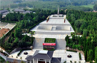 半塔烈士陵园