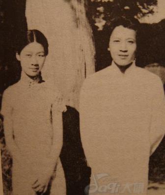 赵萝蕤与陈梦家摄于燕京大学（1935年）