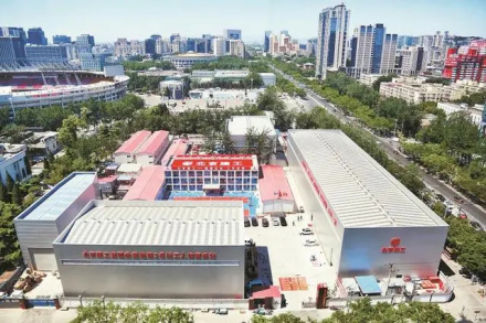 建设中的3号线工人体育场站