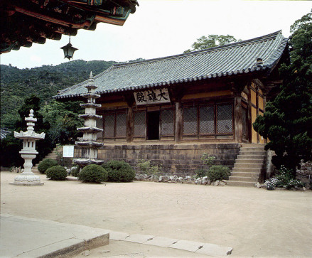 高丽时代建筑——礼山修德寺大雄殿