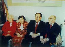 江泽民夫妇在美国看望顾毓琇夫妇。