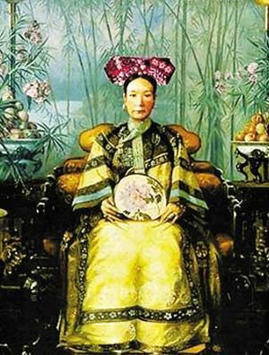 图片二：辛酉政变参与人之一慈禧太后